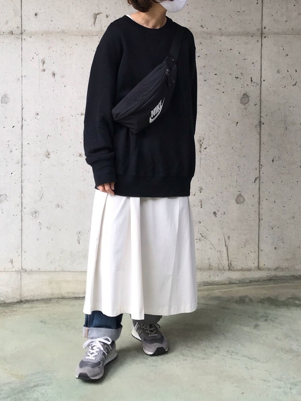 Fumi Nikeのボディバッグ ウエストポーチを使ったコーディネート Nasscorp