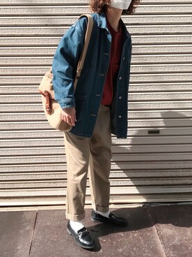 fumiさんの「ポケット付きオーバーサイズシャツ風デニムカバーオールジャケット」を使ったコーディネート
