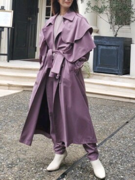 LADYMADEのトレンチコート（パープル系）を使った人気ファッション
