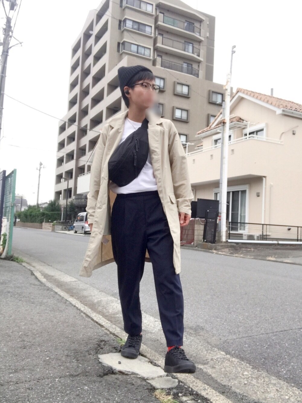 「カジュアル、秋コーデ、大人カジュアル、低身長、ゆるコーデ、ビッグシルエット、シンプルコーデ、UNIQLO、ニット、ベージュ」｜「Columbiaのマグダレナフォールズウィメンズジャケット（ナイロンジャケット、ベージュ系）」を使った、植物子羊さん（レディース・155cm）の秋コーディネートの1枚目の写真