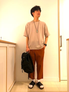 「GLOBAL WORK（グローバルワーク）のイージーアンクルチノパンツ/789345（その他パンツ、ブラウン系）」を使った、Tatsuya Uedaさん（メンズ・180cm）の春コーディネート