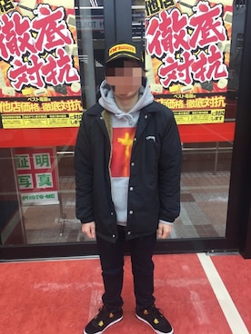 「off white」｜「アイテム（ブルゾン）」を使った、T-Rightさん（メンズ・166cm）の冬コーディネート