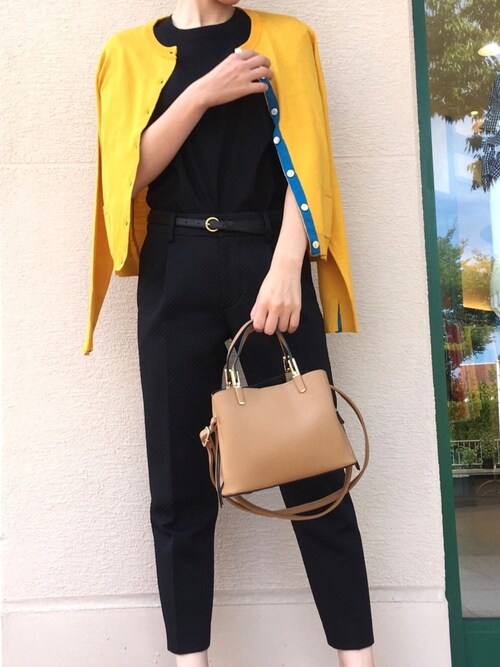 PICCINPICCIN 百道浜店さんのカーディガン/ボレロ「シェルボタンバイカラーカーディガン(PICCIN|ピッチン)」を使ったコーディネート