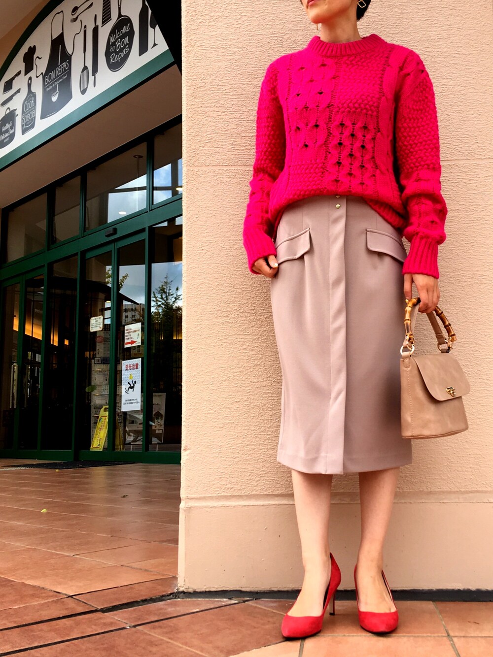 「piccin、PICCINPRIMA、ootd、2018ＡＷ、百道浜、秋コーデ、秋服、お洒落さんとつながりたい、ピンク」｜「PICCINの【日本製】ケーブル編みプルオーバーニット（ニット/セーター、ピンク系）」を使った、PICCIN  百道浜店さん（レディース・158cm）の秋コーディネートの1枚目の写真