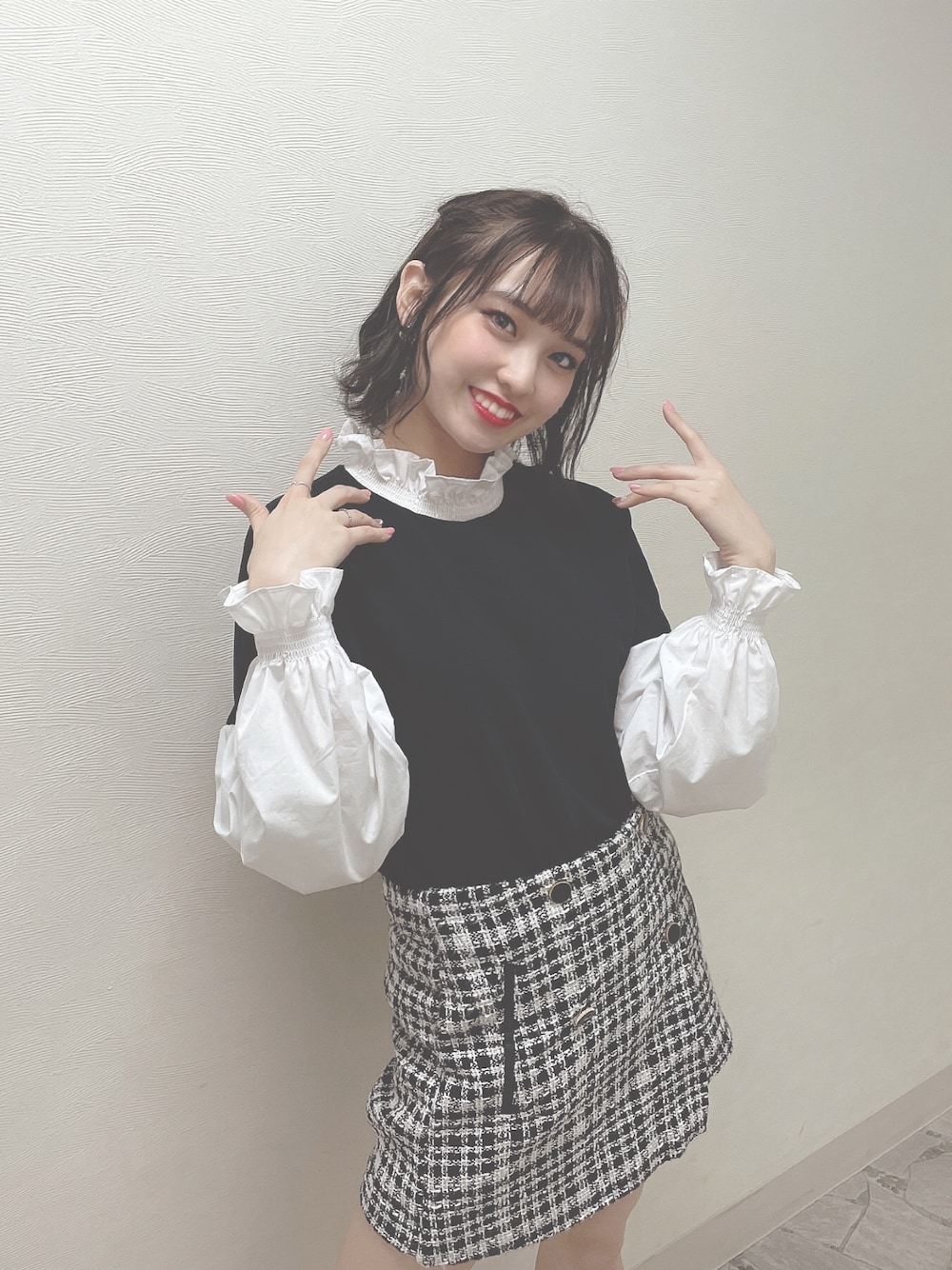 「キュロット、ミニスカート、ダンスコーデ、衣装、ガールズ、ダンスイベント、イベント、韓国、TWICE、カジュアルガーリー」｜「ZARAのアイテム（トップス、ブラック系）」を使った、ANNAさん（レディース・157cm）の春コーディネートの1枚目の写真