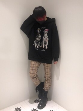 「SHAREEF（シャリーフ）のアイテム（パーカー）」を使った、ムラジュンさん（メンズ・172cm）の秋コーディネート