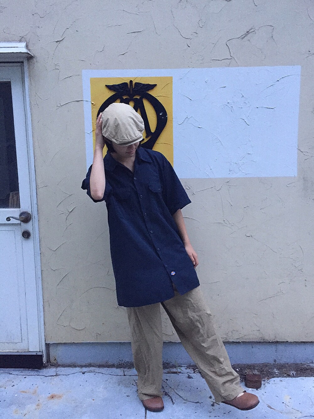 「ハンチング、だぼだぼ、シャツスタイル、Dickies、go to hollywood、FITH、ゆるゆる」｜「FITHのアイテム（ハンチング/ベレー帽、ベージュ系）」を使った、すずみくさん（レディース・160cm）の夏コーディネートの1枚目の写真