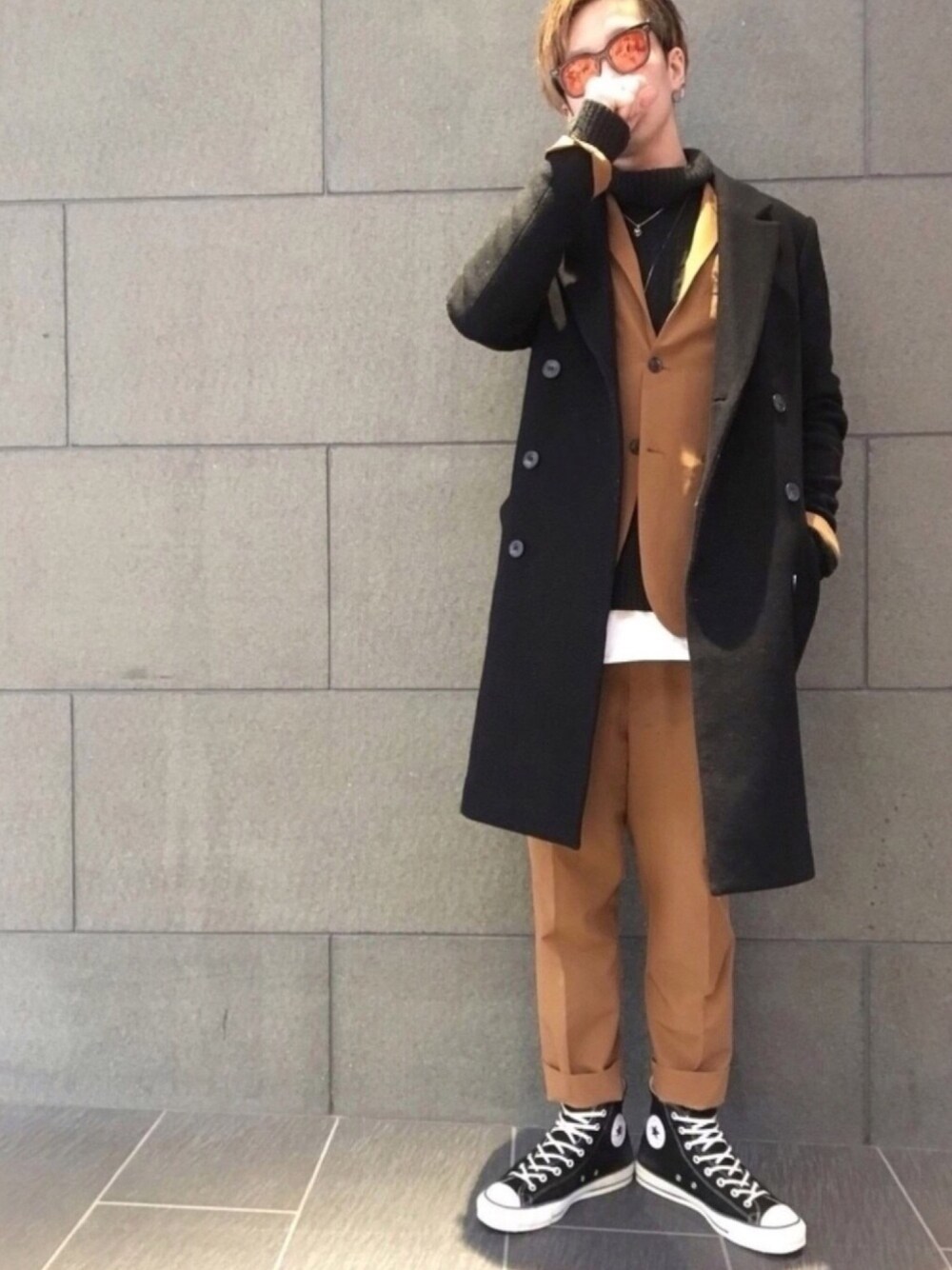 「春コーデ、キレイめ、セットアップ、ロングコート、スニーカー、コンバース、おしゃれさんと繋がりたい、けぇたポーズ、まぃ、WEAR WEST」｜「GLOBAL WORKの【セットアップ可】コンフォートテーラージャケット/761718（テーラードジャケット、ブラウン系）」を使った、ke~た...さん（メンズ・177cm）の春コーディネートの1枚目の写真