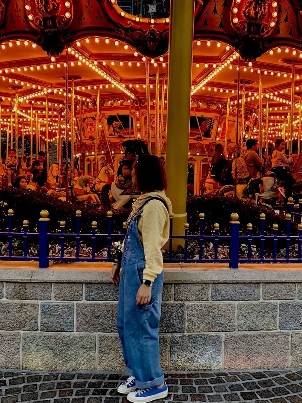 「Disneyland、minions」｜「Leeのアイテム（オールインワン・サロペット、その他）」を使った、wongyuenさん（レディース・155cm）の夏コーディネートの1枚目の写真