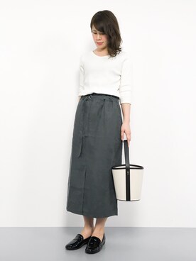 natsumiさんの「別珍細ベルトタイトスカート」を使ったコーディネート