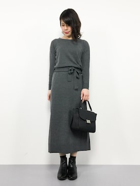 「グレーニット」｜「アイテム（ワンピース/ドレス）」を使った、natsumiさん（レディース・160cm）の冬コーディネート