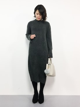「グレーニット」｜「アイテム（ワンピース/ドレス）」を使った、natsumiさん（レディース・160cm）の冬コーディネート