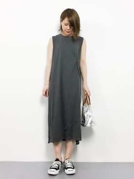 「ADAM ET ROPE'（アダムエロペ）のクリアバケツ巾着バッグ（ハンドバッグ）」を使った、natsumiさん（レディース・160cm）の夏コーディネート