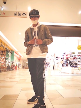 「WEGO（ウィゴー）のアイテム（MA-1）」を使った、Ichi Yamashiroさん（メンズ・168cm）の冬コーディネート