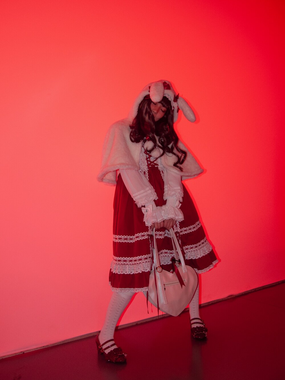 「ootd、低身長、休日スタイル、lolita」｜「BABY,THE STARS SHINE BRIGHTのアイテム（ジャンパースカート、レッド系）」を使った、Colaaaa030さん（レディース・153cm）の春コーディネートの1枚目の写真