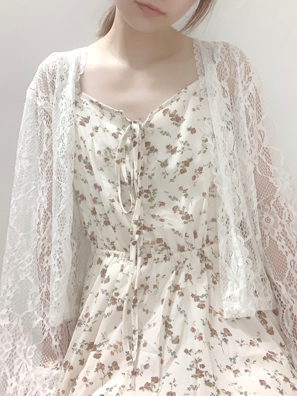 「ootd、夏、休闲」｜「PUMAのアイテム（シューズ、ホワイト系）」を使った、Colaaaa030さん（レディース・153cm）の夏コーディネートの1枚目の写真