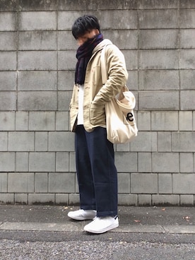 「アイテム（チノパンツ、ブルー系）」を使った、克己さん（メンズ・172cm）の冬コーディネート