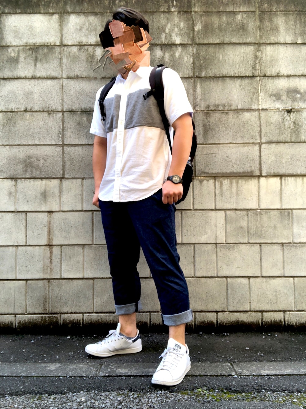 「BEAMS HEARTのアイテム（シャツ/ブラウス、ホワイト系）」を使った、克己さん（メンズ・172cm）の夏コーディネートの1枚目の写真