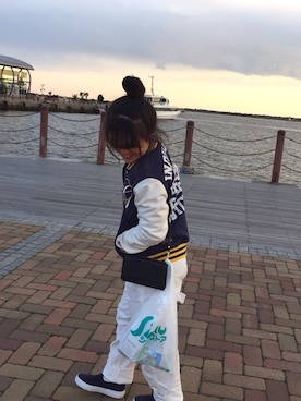 「GOTCHA（ガッチャ）のアイテム（ジャケット/アウター）」を使った、杏さん（レディース・147cm）の秋コーディネート