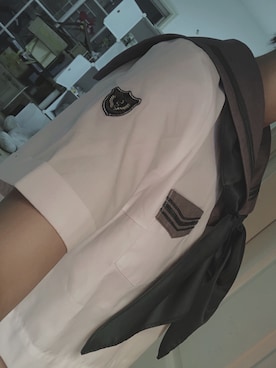 一条土拨鱼さんのコーディネート