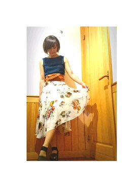 「アイテム（タンクトップ、ブルー系）」を使った、AyaNeさん（レディース・160cm）の夏コーディネート