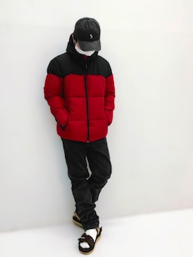 「アイテム（ダウンジャケット/コート、レッド系）」を使った、tds_abyさん（メンズ・170cm）の秋コーディネート