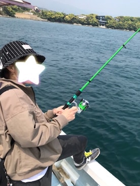 「connect（コネクト）のアイテム（帽子）」を使った、MACHiCOさん（レディース・153cm）の春コーディネート