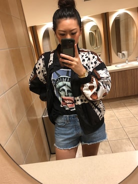 「MARC JACOBS（マークジェイコブス）のアイテム（Tシャツ/カットソー）」を使った、あやち選手さん（レディース・170cm）の夏コーディネート