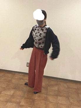 「黒×ピンク」｜「アイテム（パンツ）」を使った、あゆみかんさん（レディース・160cm）の秋コーディネート