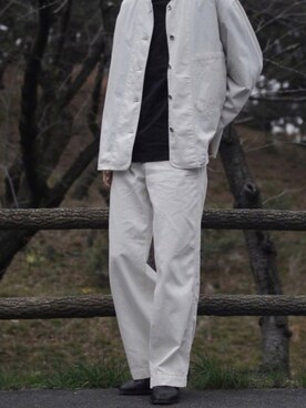 「UNIQLO（ユニクロ）のアイテム（デニムジャケット、ホワイト系）」を使った、saItoさん（メンズ・180cm）の春コーディネート