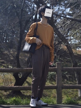 「UNIQLO（ユニクロ）のアイテム（Tシャツ/カットソー、イエロー系）」を使った、saItoさん（メンズ・180cm）の春コーディネート