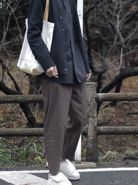 「UNIQLO（ユニクロ）のアイテム（カーディガン/ボレロ、グレー系）」を使った、saItoさん（メンズ・180cm）の春コーディネート