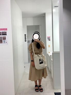 「Afternoon Tea（アフタヌーンティー）のはっ水加工ミリタリーワンピース（ワンピース、ベージュ系）」を使った、aaaaki512さん（レディース）の夏コーディネート