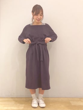 「ゆったりシルエット」｜「アイテム（ワンピース/ドレス）」を使った、ももこさん（レディース・157cm）の秋コーディネート
