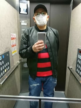 「schott（ショット）のアイテム（MA-1）」を使った、タモさんさん（メンズ・171cm）の冬コーディネート