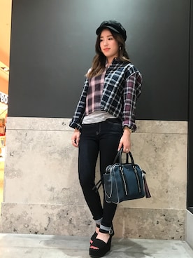 「DIESEL（ディーゼル）のアイテム（Shirts、レッド系）」を使った、NAOさん（レディース・154cm）の夏コーディネート