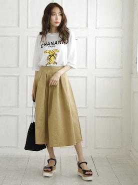 「DONOBAN（ドノバン）のアイテム（サンダル）」を使った、DONOBAN OFFICIALさん（レディース・165cm）の春コーディネート