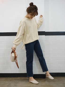 「DONOBAN（ドノバン）のアイテム（サンダル）」を使った、DONOBAN OFFICIALさん（レディース・165cm）の春コーディネート