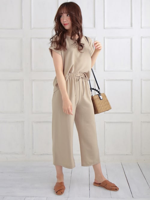 DONOBAN OFFICIALさんのコーディネート