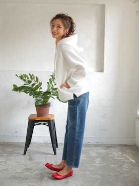 「DONOBAN（ドノバン）のアイテム（パンプス）」を使った、DONOBAN OFFICIALさん（レディース・165cm）の冬コーディネート