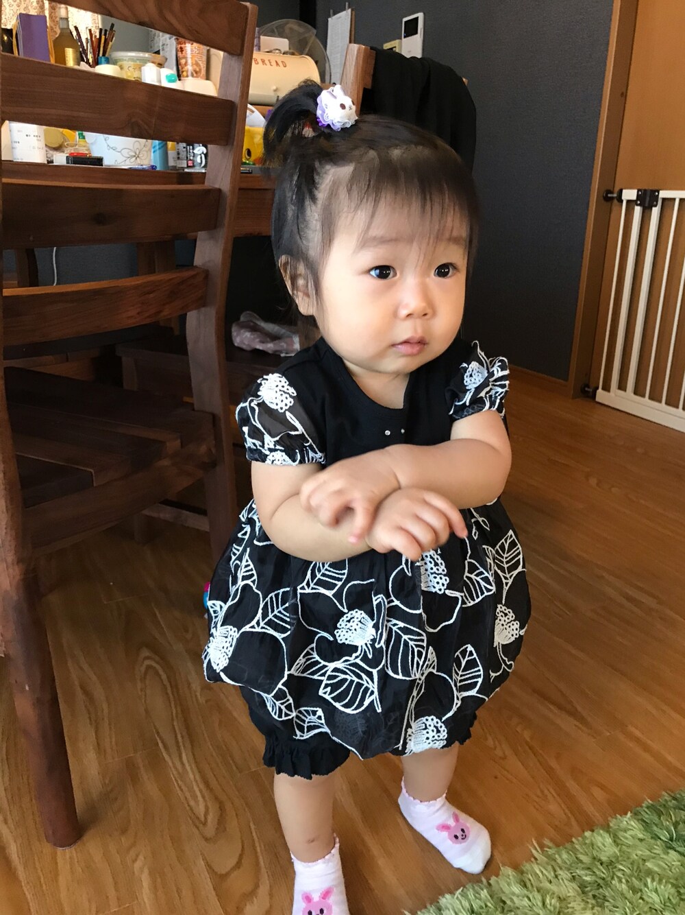 「おしゃれさんと繋がりたい、ちょんまげ、レース、1歳、おんなのこ、キッズファッション、おでかけ」｜「HAKKA BABYのアイテム（トップス、ブルー系）」を使った、eirenaさん（キッズ・80cm）の冬コーディネートの1枚目の写真