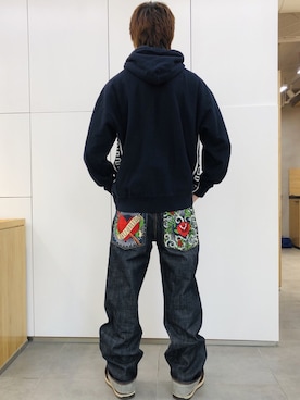 「RMCのアイテム（パンツ）」を使った、Ansonさん（メンズ・178cm）の冬コーディネート