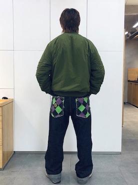 「RMCのアイテム（パンツ）」を使った、Ansonさん（メンズ・178cm）の冬コーディネート