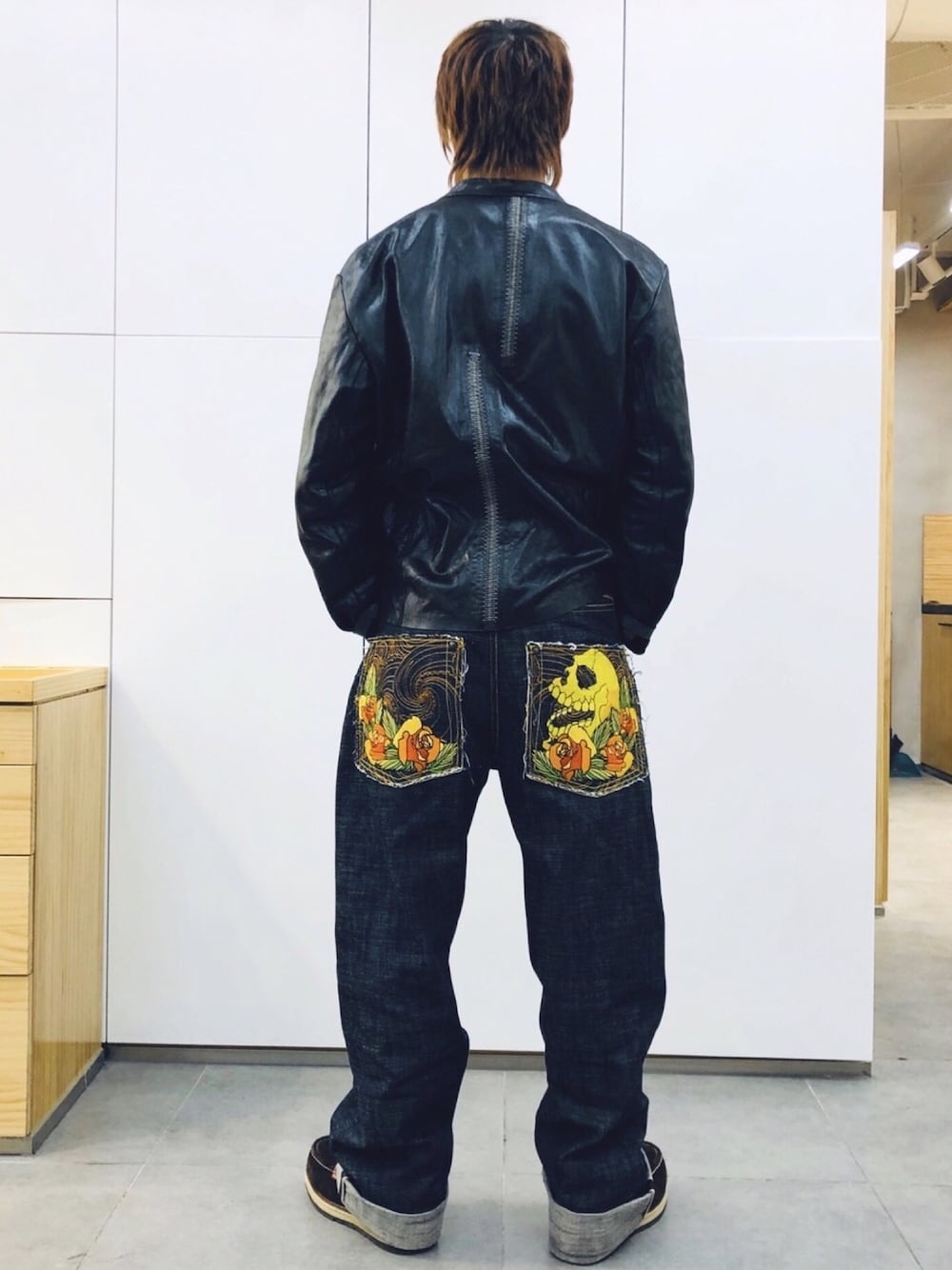 ISAAC SELLAMのアイテムを使った人気ファッションコーディネート - WEAR