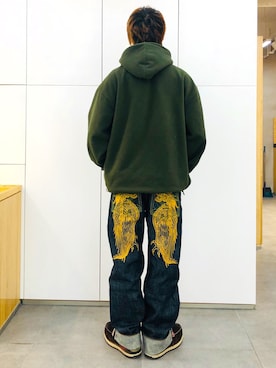「RMCのアイテム（パンツ）」を使った、Ansonさん（メンズ・178cm）の冬コーディネート