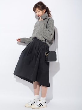 「CHEER CLOSET（チアクローゼット）の【プチプラのあや】ハーフムーンショルダーバッグ（ショルダーバッグ）」を使った、プチプラのあやさん（レディース・167cm）の秋コーディネート