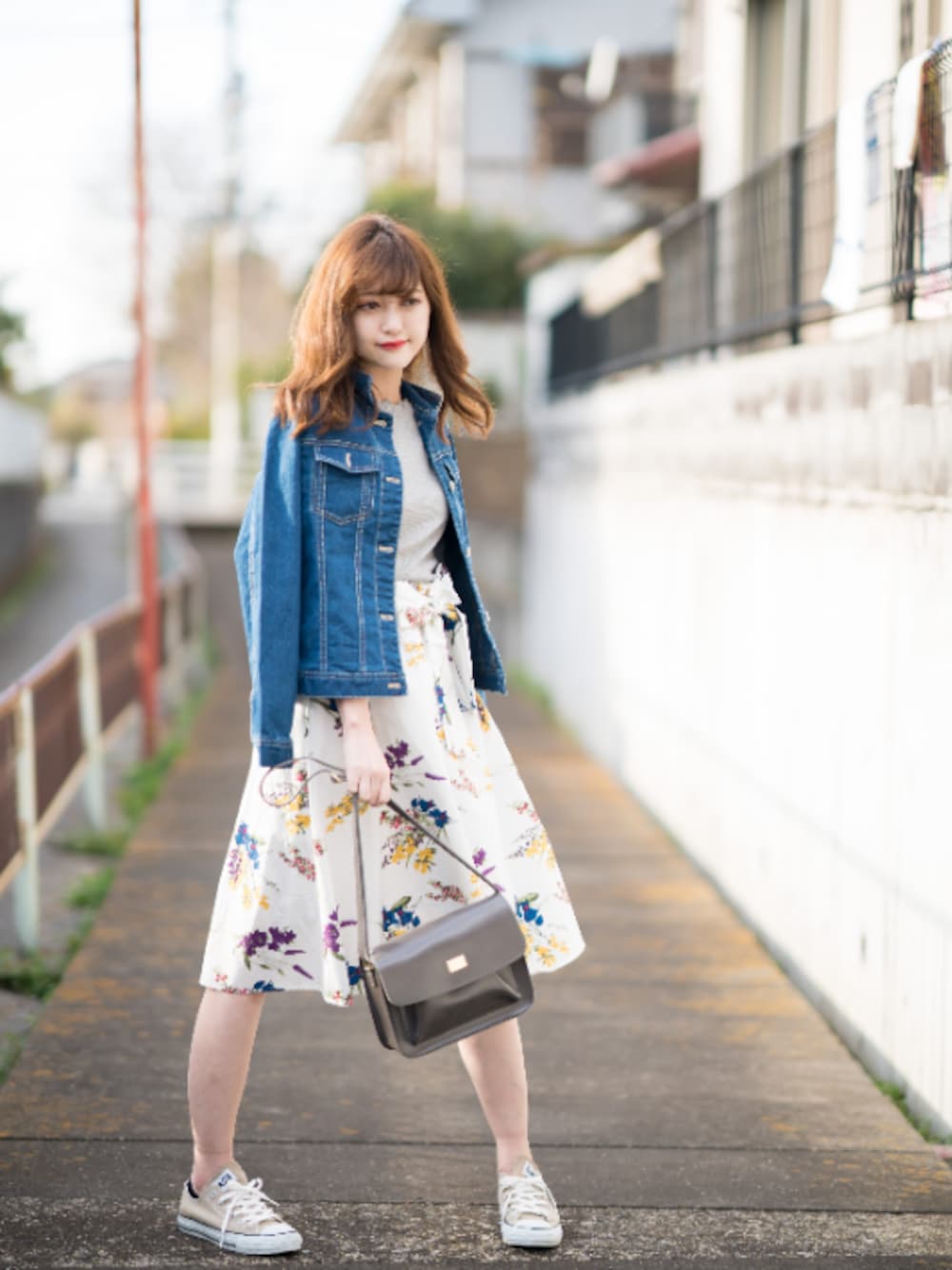 人気のファッショントレンド ラブリージージャン タイト スカート