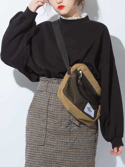 プチプラのあやさんのコーディネート