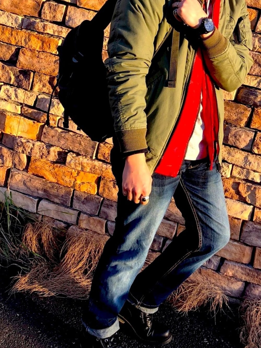 「おしゃれさんと繋がりたい、重ね着、AVIREX、Bershka、Diesel、秋のコーデ、オトナカジュアル、休日スタイル、ラフ」｜「BOREDOMのグッドイヤー製法　ダブルジップレースアップレザーブーツ（ブーツ、ブラック系）」を使った、Kさん（メンズ・175cm）の秋コーディネートの1枚目の写真