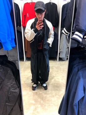 「Y-3（ワイスリー）のアイテム（スカジャン）」を使った、まるまるさん（メンズ・173cm）の冬コーディネート